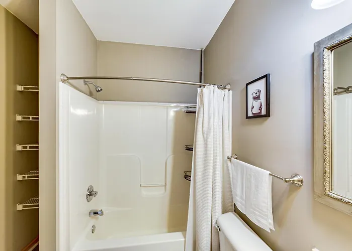 Holiday home 2 Mi To Market Sq! Row House W/ Dedicated Office Pittsburgh